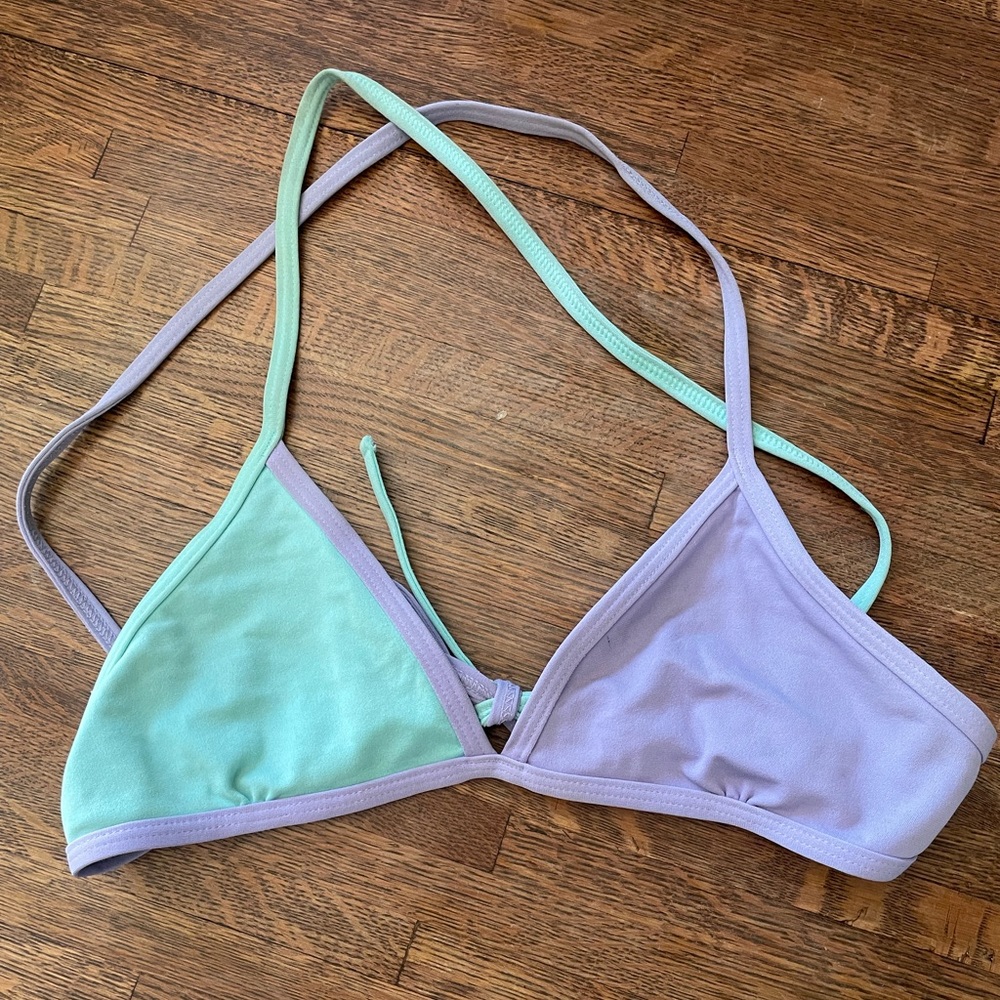Jolyn Contrast Triangle Top